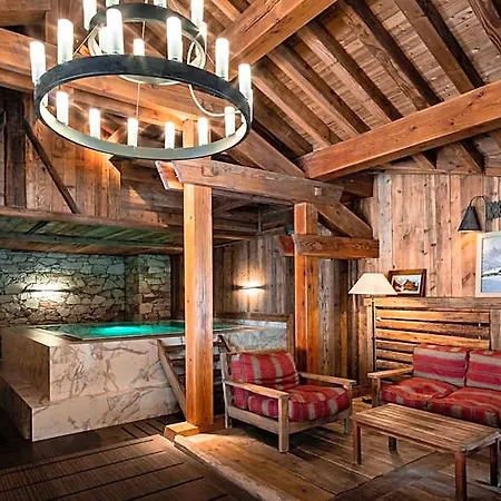 Le Blizzard Hotel
